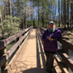 Meet your Posher, Lenora